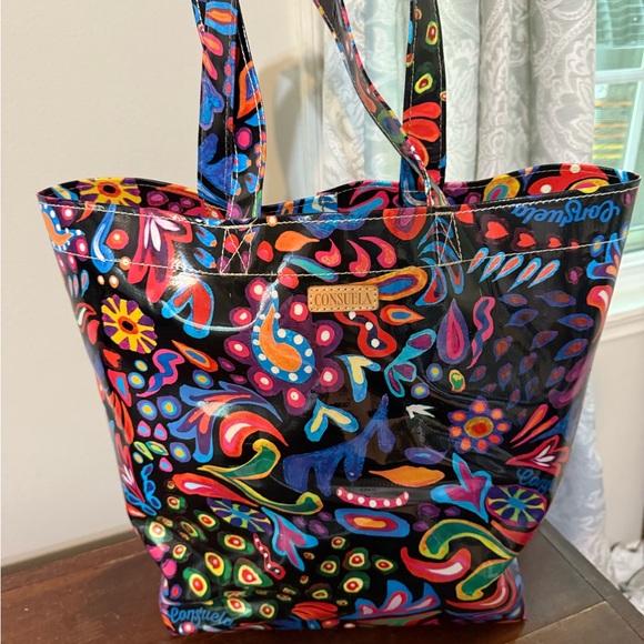 Consuela Red and Pink Artistic Shoulder Bag - Picture 4 of 4